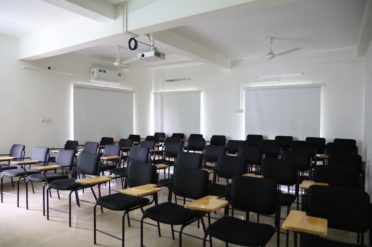 Reliant Institute of Oil and Gas Classroom
